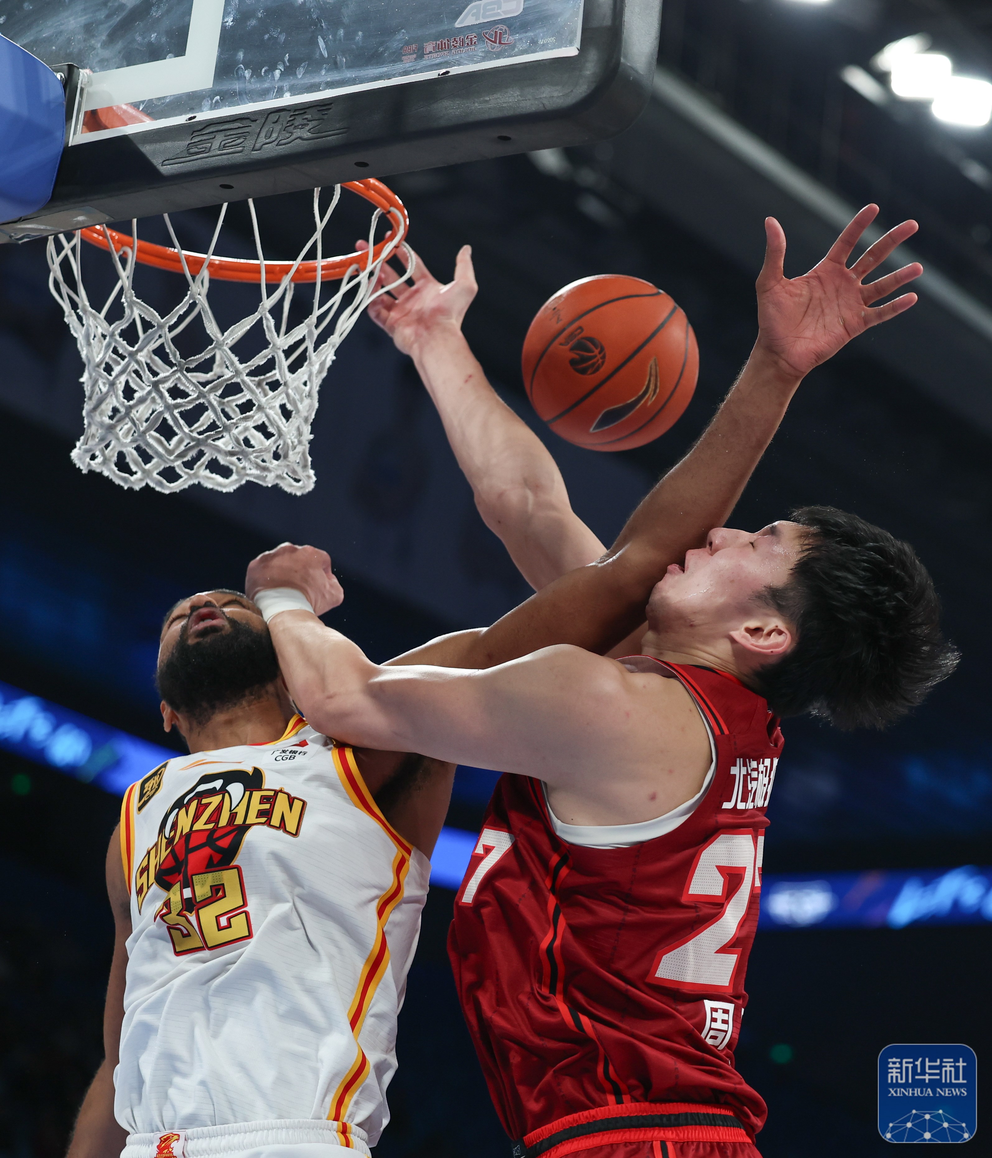 爱游戏-刚刚！冲刺阶段葡萄牙体育备战法国杯葡萄牙体育内部沟通备战CBA常规赛，风云突变深圳男篮集结日豪取连胜的简单介绍